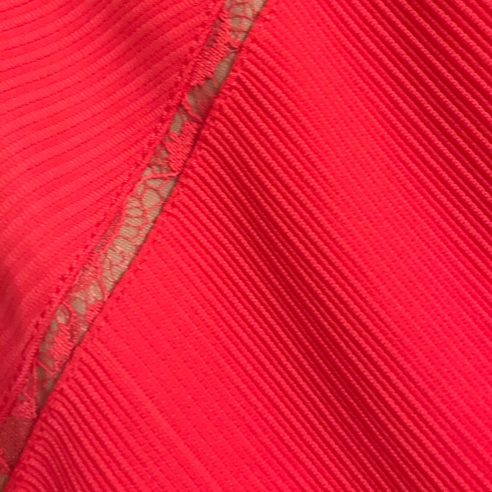 Julia Jordan - Picture 5 of 9